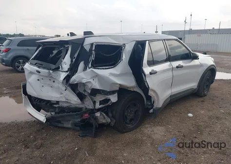 2023 Ford Explorer Police Interceptor from USA, damaged, VIN 1FM5K8AB6PGB12913